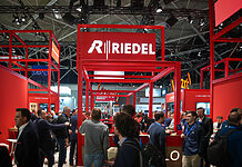 Im Video: Riedel zeigt softwarebasierte Audio-Mixing-Engine SAME Riedel Stand auf der IBC 2024