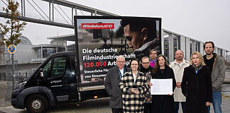 Filmindustrie appelliert an Politik: Steueranreize gefordert Film- und Fernsehschaffende übergeben Appell an die Politik