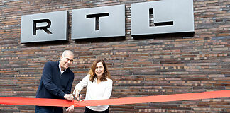 RTL bezieht neue Räumlichkeiten in der Hamburger HafenCity Mit dem Abschluss des Umzugs von RTL Deutschland vom Baumwall in die HafenCity in Hamburg endet eine intensive Phase des Umbaus und der Vorbereitung. Stephan Schmitter und Ingrid Heisserer waren bei der Eröffnung vor Ort.