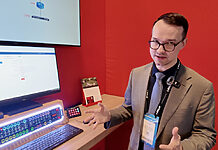 Riedel zeigt MECSware 5G-Lösung auf der ISE Christoph Reimann von Riedel im Gespräch auf der ISE 2025