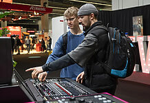Prolight + Sound 2025: Neue Akzente PLS 2025: Das „MixLab“ verbindet praxisnahes Wissen mit interaktiven Demos und ermöglicht einen direkten Einblick in die neuesten Mischpulttechnologien.