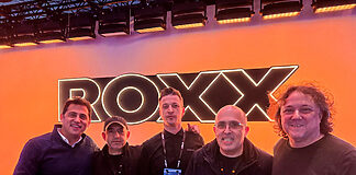 ROXX setzt auf Procom als Partner für den Golfraum (v.l.n.r.): Rami Harfouch, General Manager Procom; Charbel Zoghbi, Commercial Director Procom; Michael Staffopoulos, Global Business Development Manager ROXX; Raja Harfouche, CEO Procom; Michael Herweg, Geschäftsführer ROXX