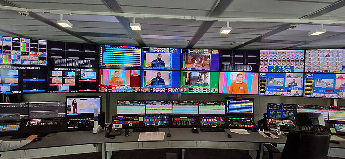 Blick in den zentralen Master Control Room von France Télévisions