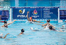 Ein Netzwerk für 22 Sportarten: Die verteilte TV-Produktion der FISU Games Eines von 18 Wettbewerbsfeldern bei den FISU Games 2025: Wasserball steht exemplarisch für die sportliche Vielfalt des Events.