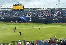 Spidercam feiert Golf-Premiere bei The Open Die Spidercam ELITE über dem 18. Grün von Royal Portrush.