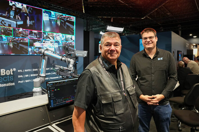 Axel (li.) und Felix Moschkau auf der IBC 2025