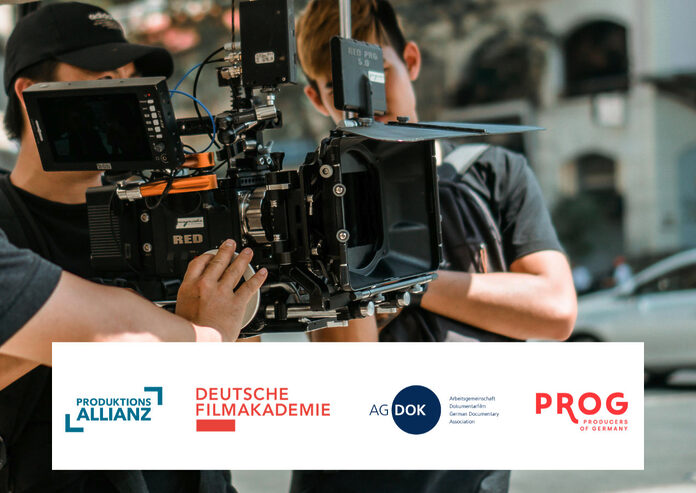 Vertreterinnen und Vertreter der deutschen Filmbranche fordern die Bundesregierung auf, die im Koalitionsvertrag verankerte Investitionsverpflichtung umzusetzen.