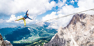 Neue FAST-Channels der Mainstream Media AG bei MagentaTV Slackline-Action auf dem FAST Sender World of Freesports