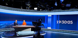 Fernsehen und Radio wachsen zusammen Nachrichtenstudio 21 ORF